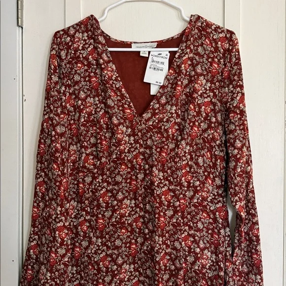 Treasure & Bond Red Floral Long Sleeve Dress medium, nwt - Picture 3 of 12